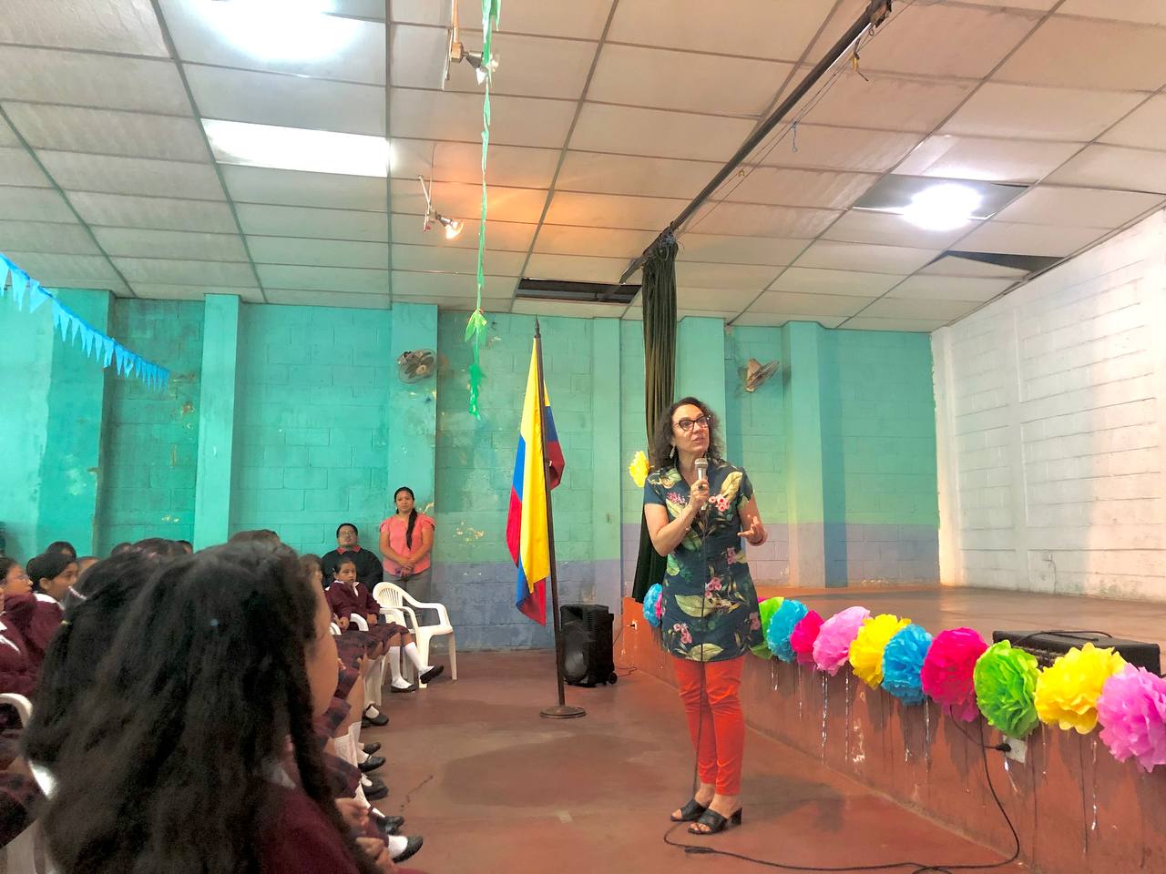 Embajada de Colombia en Guatemala promueve el talento y la literatura colombianos en la XXI Feria Internacional del Libro en Guatemala 