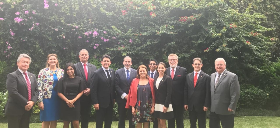 La Embajada ofreció almuerzo al Alcalde de Guatemala Ricardo Quiñonez para dialogar sobre temas de interés 