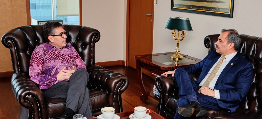 Embajador de Colombia en Indonesia, Juan Camilo Valencia González, dialogó con el nuevo Embajador de Guatemala en Indonesia, Jacobo Cuyún Salguero