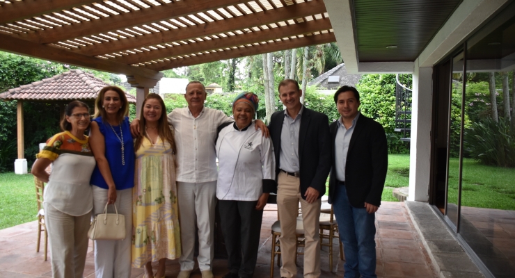 Viaje por el pacífico colombiano con la presencia de la chef Elsis Valencia Rengifo en Guatemala